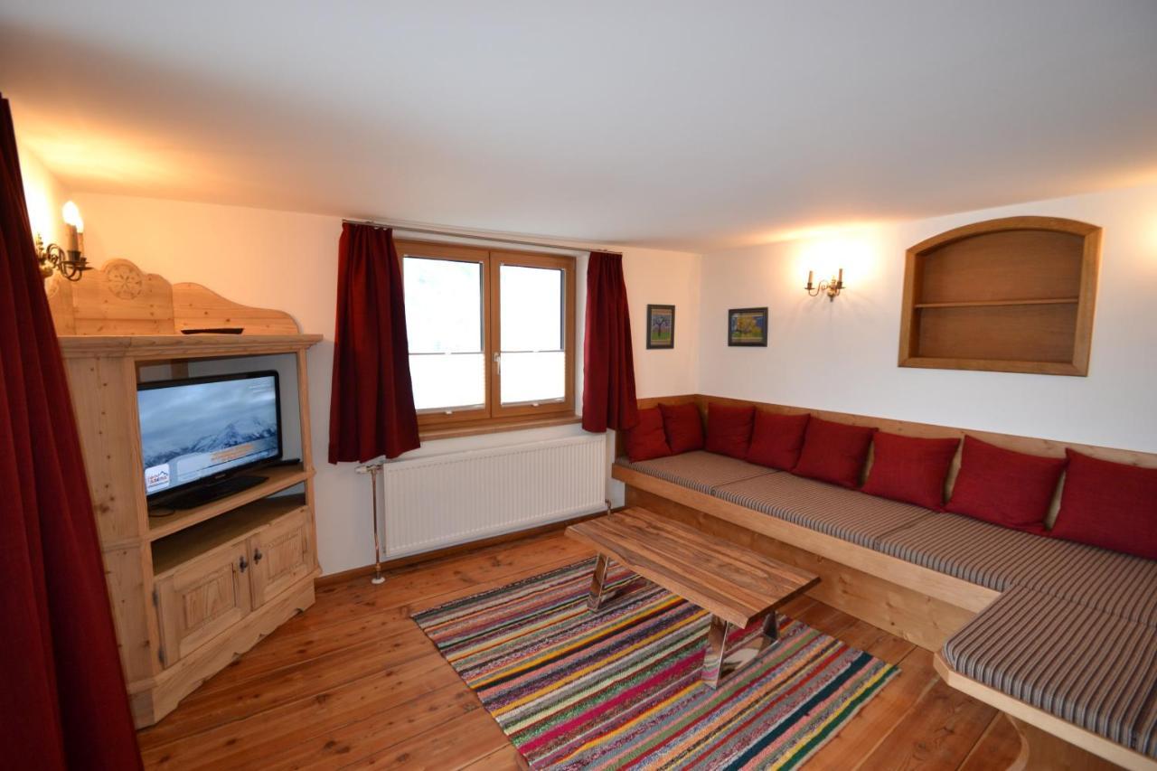 Ferienhaus Rieder Wald im Pinzgau Luaran gambar